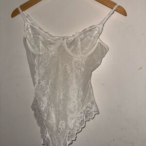 Beautiful lace, white teddy